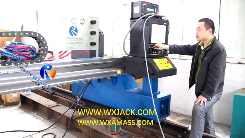 Video1 CNC Plate Cutting Machine 2.jpg