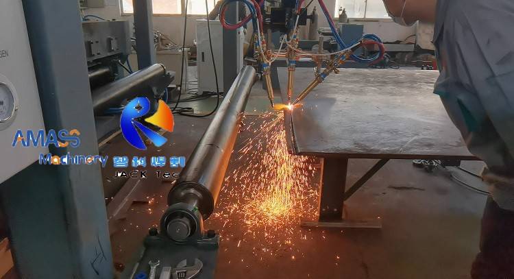 1 Plate Butt Joint Machine 5.jpg